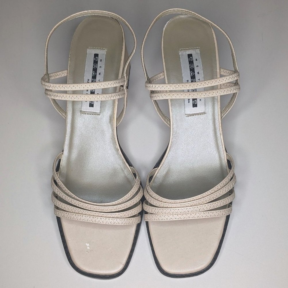 New York Transit Cream Beige Strappy 2.5 inch Heels Sandals Womens Size 10M